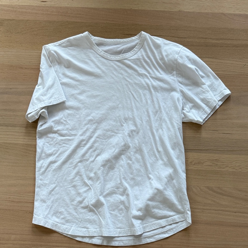 Buck Mason Pima Curved Hem Tee